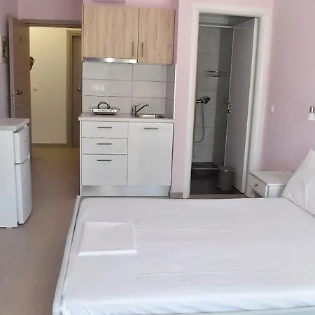 Giorgos-fenia Apartamento